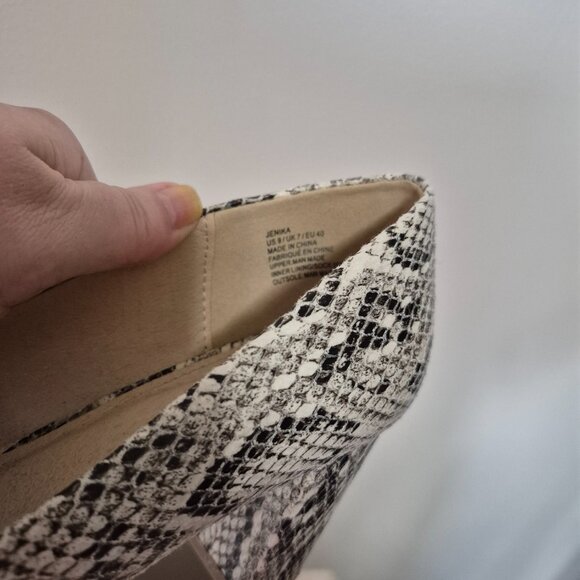 Faux Leather Snakeskin Pumps - Picture 8 of 12